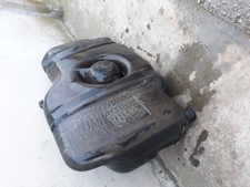 Serbatoio benzina innocenti mini turbo-small del 1988 usato