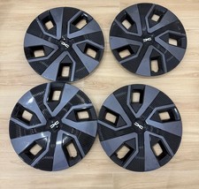 4 PLATTO COPRICERCHI RUOTA