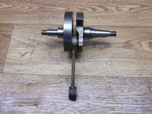 Vespa cosa 200 albero - px,