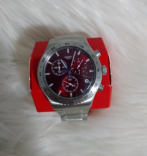 Swatch vino borgogna - swatch, ironia