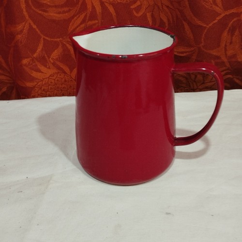 Vintage brocca lamiera - in,