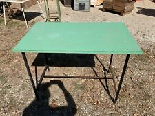 TAVOLO O SCRITTOIO IN FORMICA ANNI 70