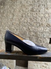 Scarpe classiche con tacco