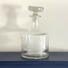 Decanter vintage in vetro