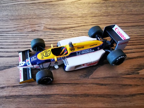 Williams honda fw11 - williams,