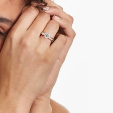 Anello in platino da sposa con