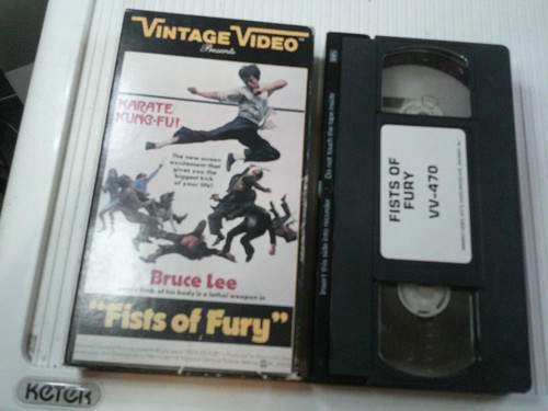 Bruce lee fists - -, of