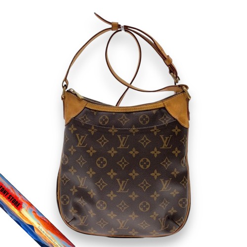 Borsa tracolla louis vuitton - a,
