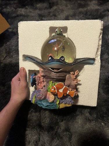 Vintage disney pixar finding - vintage,