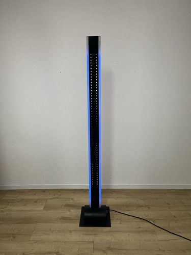 Lampada terra piantana