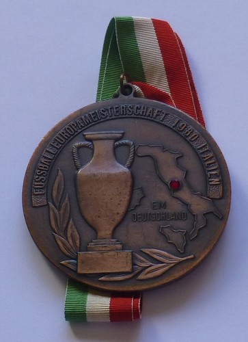 Medaglia decorazione uefa euro - medaglia,