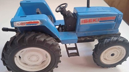 Modellino trattore iseki - modellino,