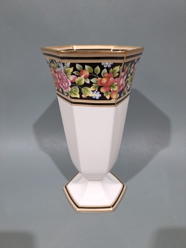 Vaso wedgwood bone china - wedgwood,