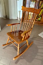 sedia a dondolo In legno  robusta colore noce