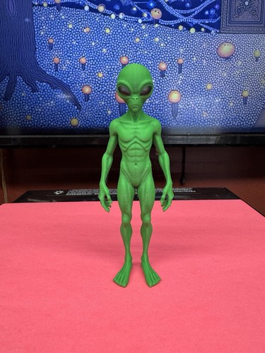 Modellino alien alto - modellino, alien!
