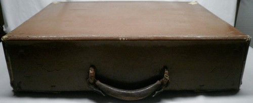Antico bagaglio fatto - , a