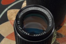 Teleobiettivo Pentax 135mm f/3.5, attacco K - ottica molto pulita, custodia. Nave LA