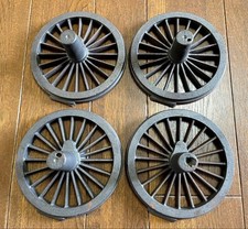 Set di 4 ruote motrici a