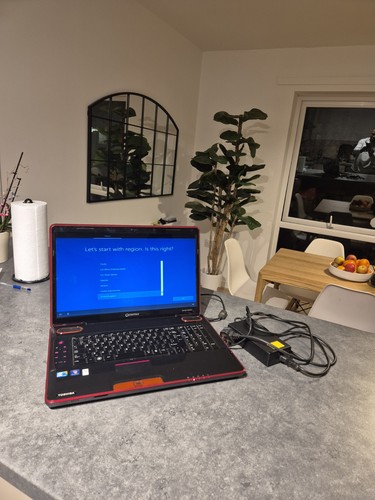 Toshiba qosmio x500 4 - toshiba,