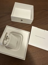 Apple AirPods 2019 con