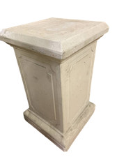 Antica colonna in lacca bianca