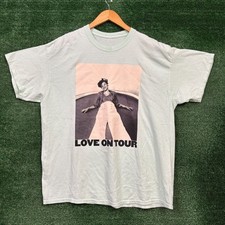 T-shirt Harry Styles Love on