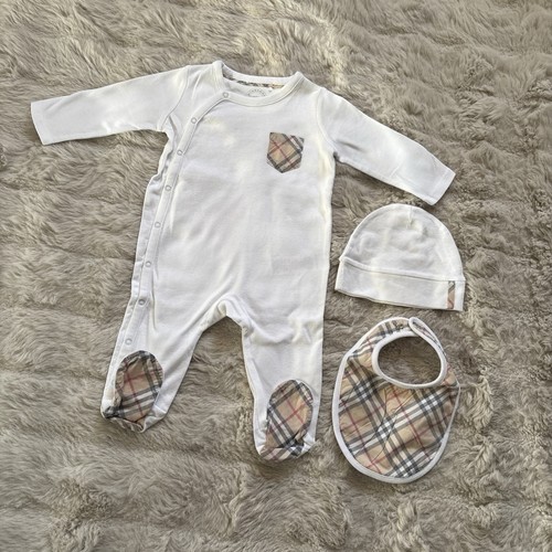 Burberry bianco set pezzi - 3, 6m