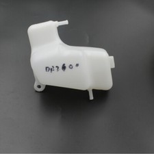 Serbatoio bianco del liquido