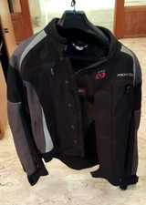 ABBIGLIAMENTO MOTO GIUBOTTO TAGGLIA - L - USATO POCHISSIMO NESSUN DANNO O GRAFFI