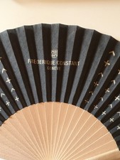 Frederique Constant Gadget Ventaglio con logo in tessuto con bordi in legno