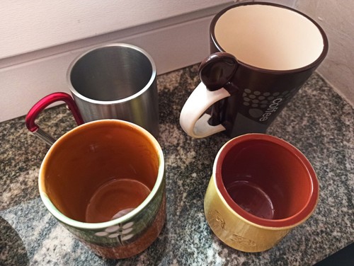 Set tazze tre ceramica - tazze:, in