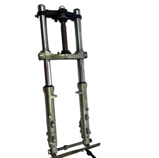 ricambi FORCELLA ruota anteriore moto YAMAHA FJ 1100 ANNO 1984 1985 1986 usato