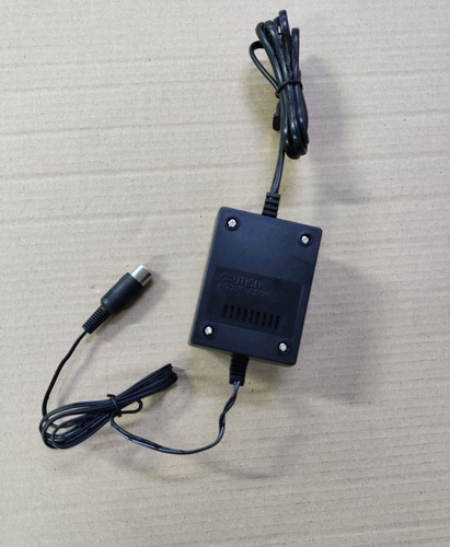 Alimentatore-Adattatore