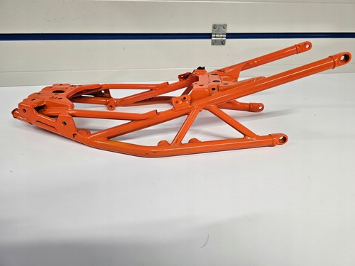 Ktm duke 125 390 - 125,