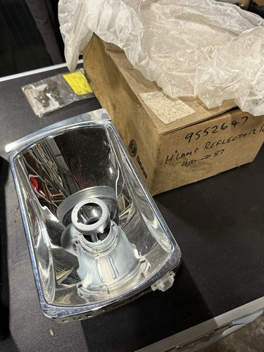 Faro proiettore saab - 900, nuovo