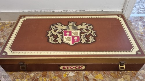 Raro servizio liquore - servizio,