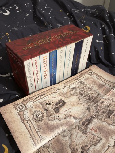 Throne glass series - throne, of