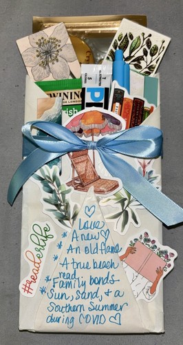 Blind date with book beach - date, a