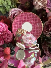 Tazza da tè e piattino