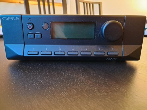 Tuner cyrus 5 - cyrus, fm