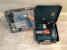 Trapano avvitatore Makita 6012HD senza fili 9,6 V + carica batteria e custodia NUOVO