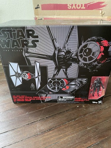 Nuovo star wars force awakens - wars,