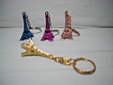 TORRE EIFFEL - SOUVENIR  PARIGI -LOTTO 4 PORTACHIAVI  VINTAGE