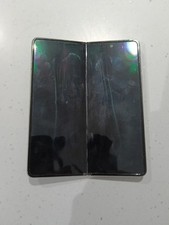 Samsung Galaxy Z Fold 3 -