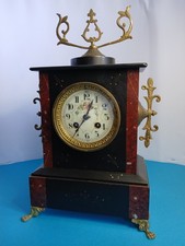 Orologio da tavolo in marmo