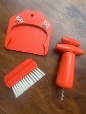 Cavatappi vintage con spazzola per briciole tavola