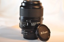 Nikon AF D Micro Nikkor 105mm