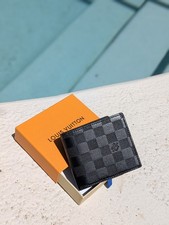 LOUIS VUITTON Men’s Damier