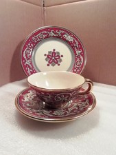 Antico set ceramica rubino