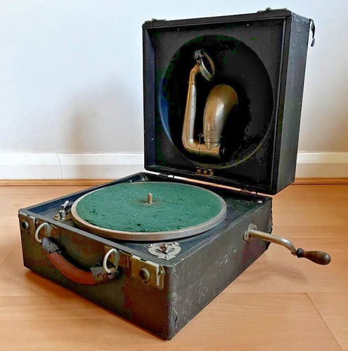 Vintage 1914 decca trench - vintage,